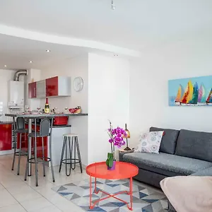 Chic Avec Terrasse, à 2 Pas De Rennes, Parking Cesson-Sévigné